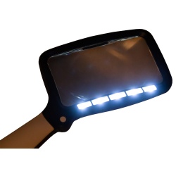 Lupa Levenhuk Zeno Read ZR16 powiększenie 2x średnica soczewki 108х63 mm oświetlenie LED