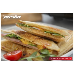 Opiekacz do kanapek sandwich Mesko MS 3032 czarny 850W 4 trójkąty